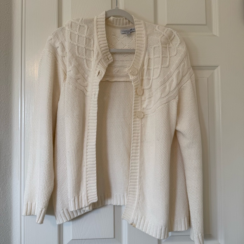Cream Cable Knit Cardigan fall winter old money minimalist vintage Gilmore girl